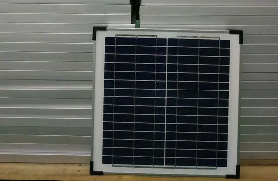 Harga yang bagus Pabrik langsung Disesuaikan Panel Surya Kaca Kecil 6V 9V 12V 18V 5W 10W 15w 20w Panel fotovoltaik on line